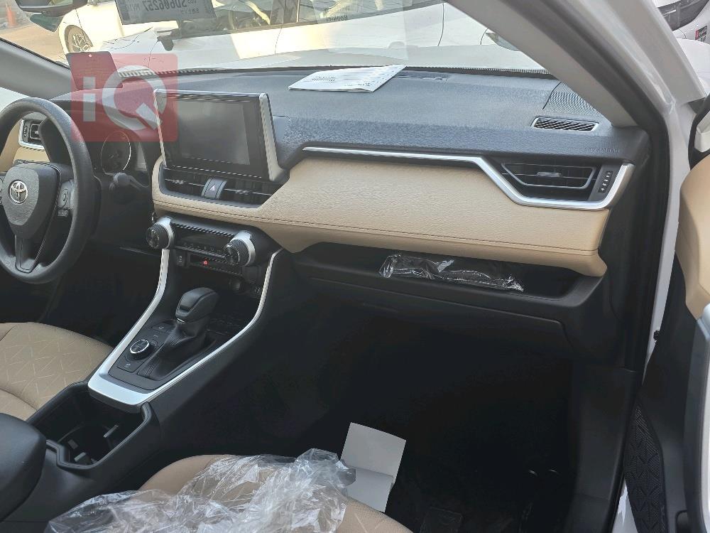 تويوتا راف 4